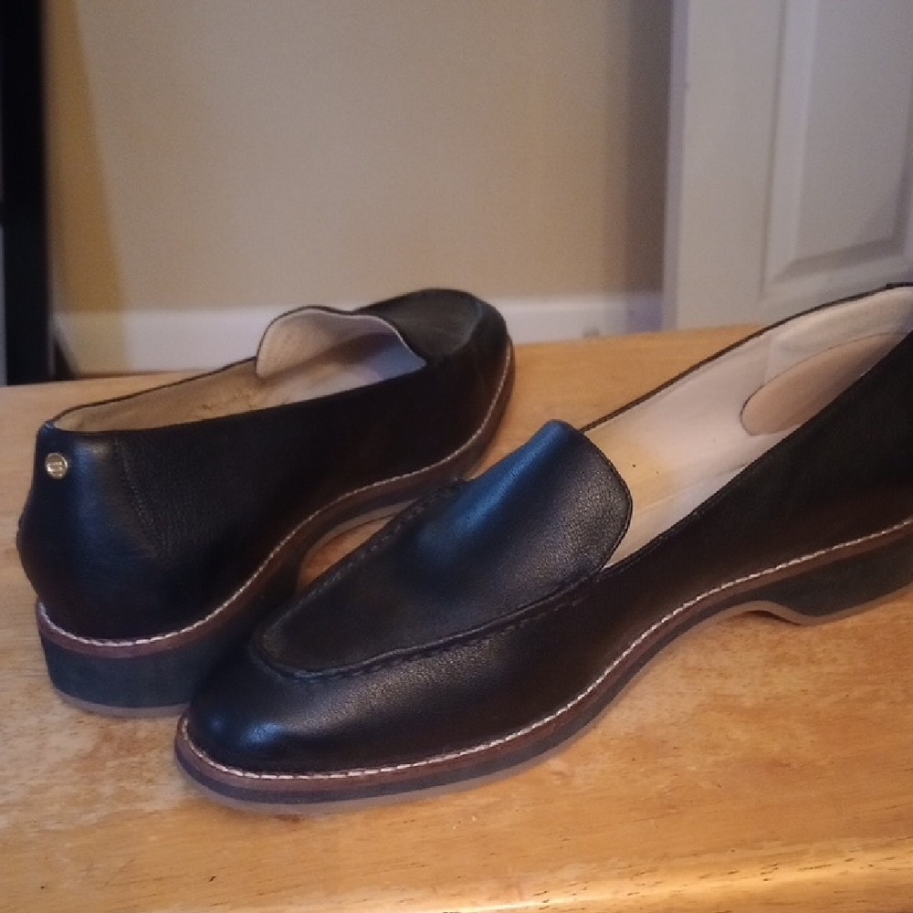 Cole Haan Black Leather Loafers